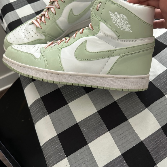 Air Jordan 1 size 13 - Picture 5 of 8